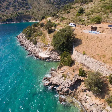 Robinson Paradise * Gornji Humac
